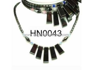 Colored Opal Beads Hematite Teeths Pendant Beads Stone Chain Choker Fashion Women Necklace